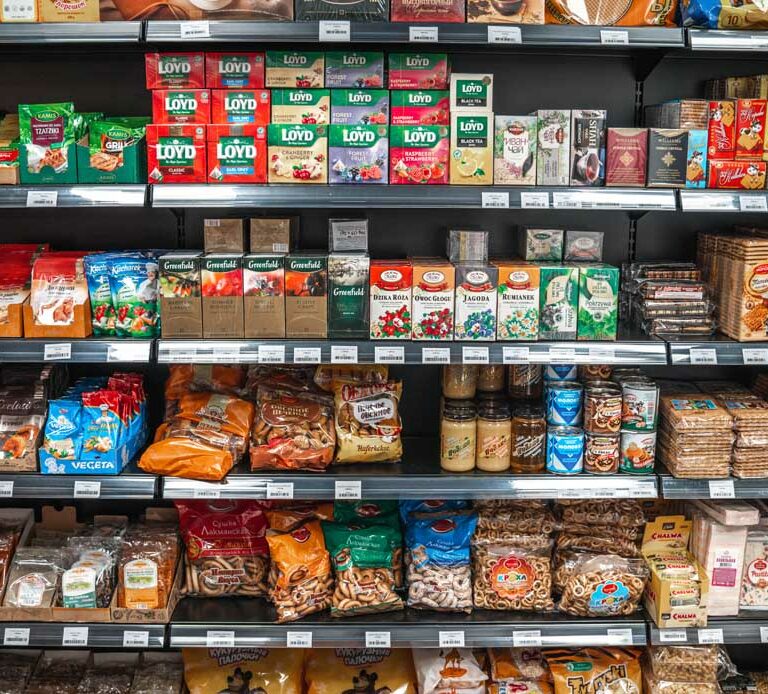 Comptoir de l'est épicerie à Lille qui propose des produits de Russie, Ukraine, Pologne, Géorgie, ...