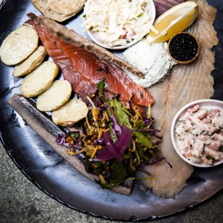 Laksøn : top10 des restos pour manger du poisson à Lille !