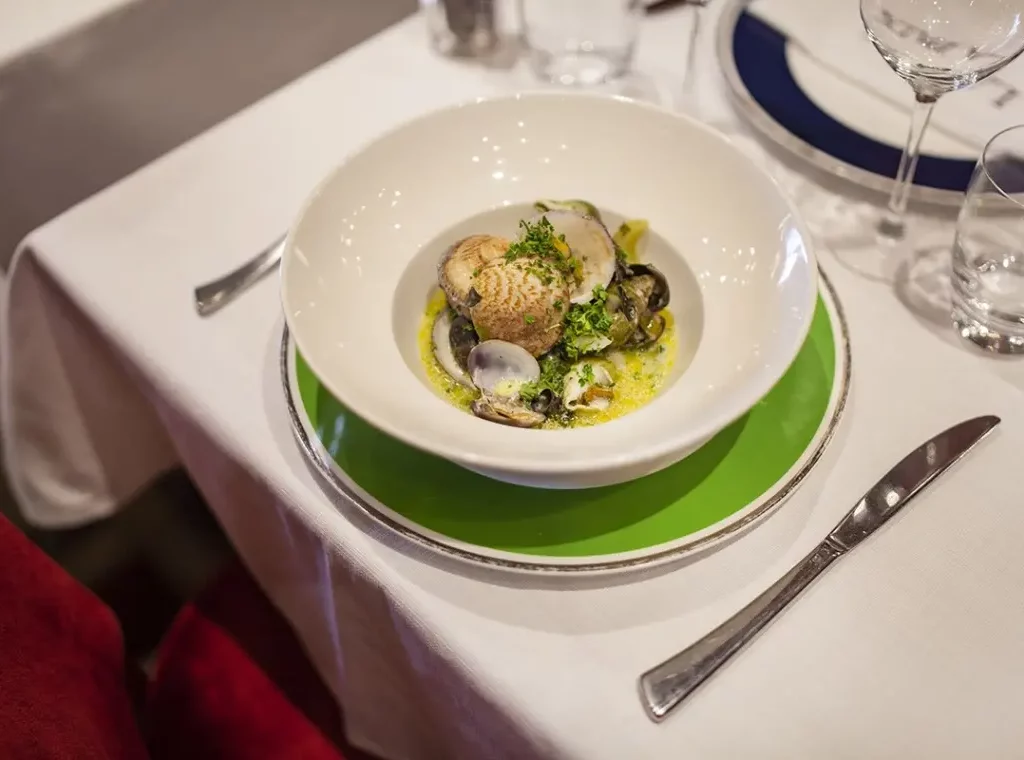 La Brasserie de la Paix : top 10 des restos pour manger du poisson à Lille