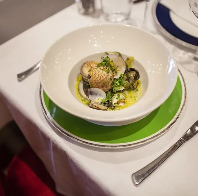 La Brasserie de la Paix : top 10 des restos pour manger du poisson à Lille