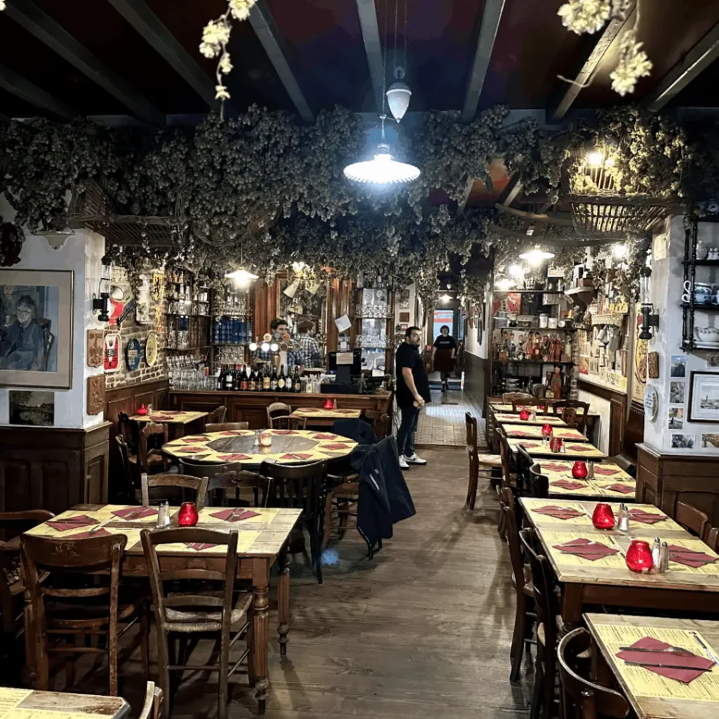 Chez la Vieille
