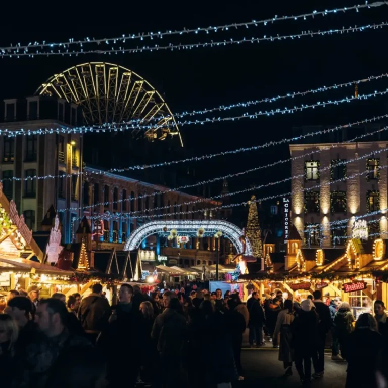 marche noel de lille village hauts de france nord chalet decoration interieur rihour