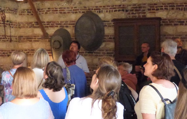 visite guidée au musée du terroir moyenne