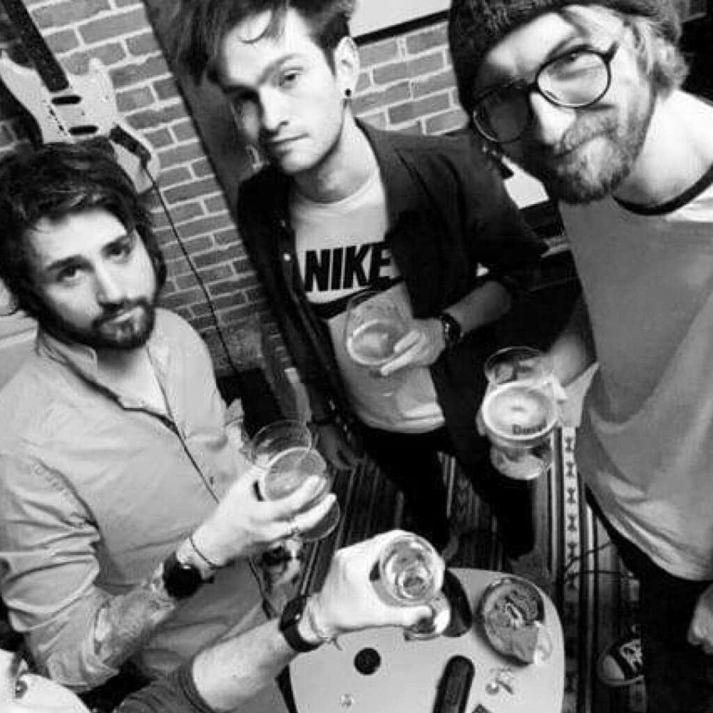 Skinny Bambies au festival musical Le Père Noël est-il un rocker ? à Lille