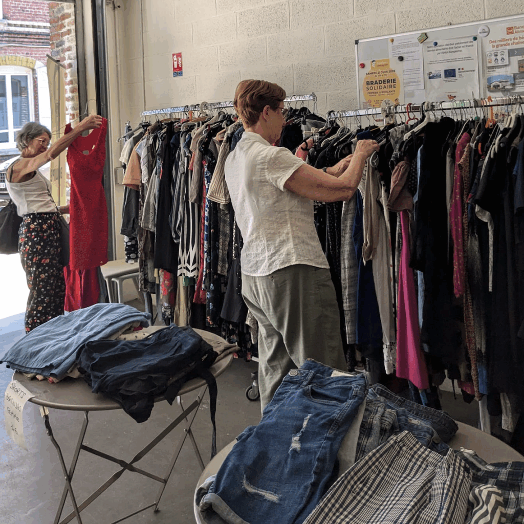 braderie solidaire Équipes st vincent 2