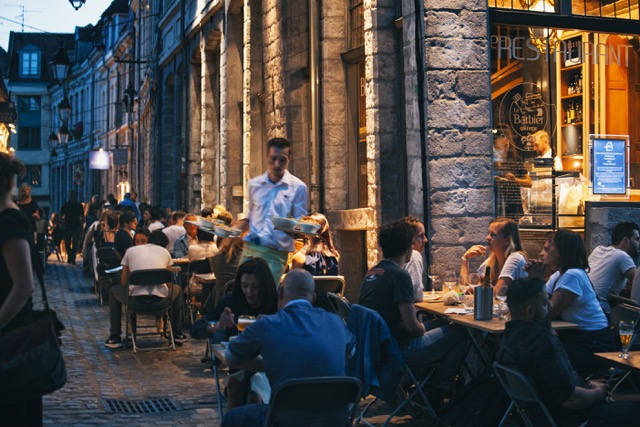 Estaminet, le Barbier qui fume à Lille