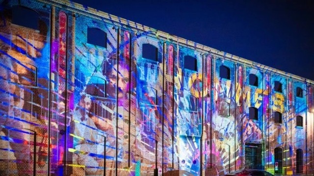 nuits des arts lumineux muse piscine moyenne