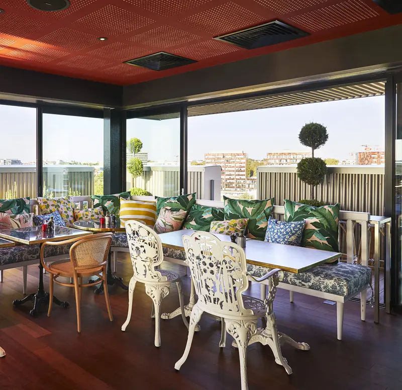 Que faire à Lille et aux alentours à la Saint-Valentin ? Mama Shelter lille soirée rooftop