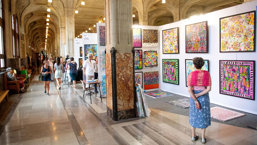 Solid'Art par le Secours Populaire à l'Hôtel de ville de Lille