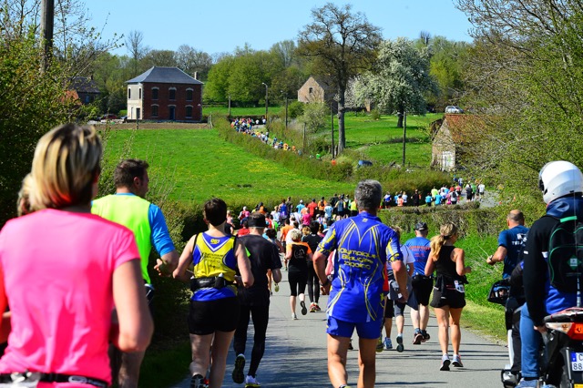 20 km de Maroilles, à côté de Lille