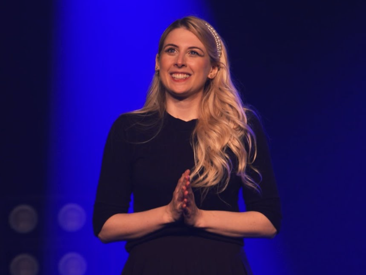 Laura Laune au Zénith de Lille