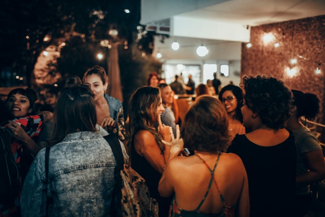 soirée gens fun