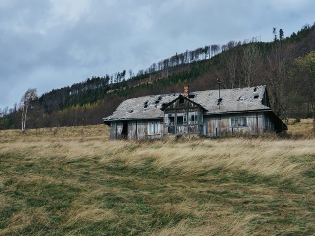 maison abandonnée 