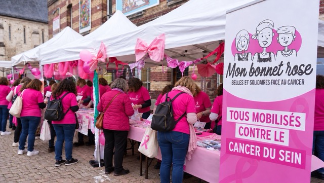 stand rose solidaire (2) copie moyenne